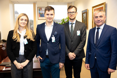 Seimo Kultūros komitetas su „Google“ atstovais aptarė dezinformacijos prevencijos ir medijų raštingumo stiprinimo klausimus