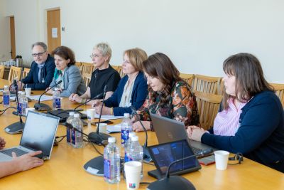 ŠMK pranešimas: „Studentų migracija: tarp siekio pritraukti tarptautinius talentus ir nacionalinio saugumo užtikrinimo“