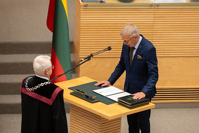 Prisiekė Seimo narys Kęstutis Masiulis