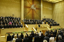 2005 m. kovo 11 d. iškilmingas posėdis, skirtas 15-osioms metinėms