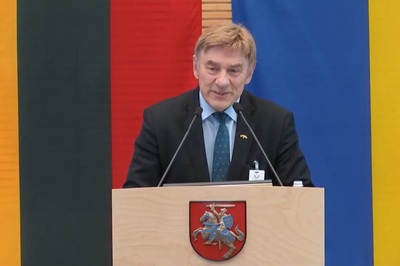Seimas svarstys siūlymą Juozą Augutį skirti laikinai eiti Lietuvos mokslo tarybos pirmininko pareigas