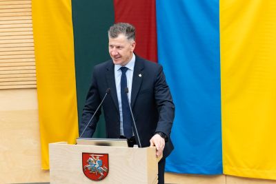 Seimo nario D. Razmislevičiaus pranešimas: „Ž. Pavilioniui „apsimetus R. Budbergyte“, Seimo etikos sargų prašoma įvertinti jo elgesį“

