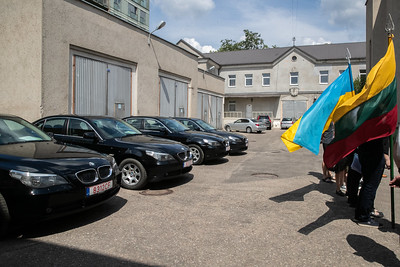 Seimo kanceliarija suteikė skubią humanitarinę pagalbą Ukrainai