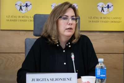 Seimo narės J. Sejonienės pranešimas: „Medicininių poreikių neįmanoma sutalpinti į 120 dienų: Seimo narės siūlo keisti slaugos paslaugų finansavimo principus“