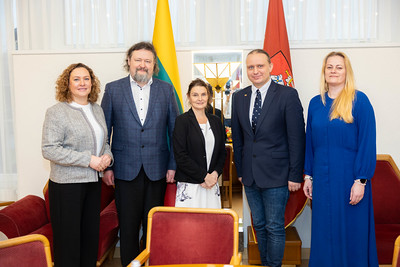 ŽTK pirmininkas susitiko su JT Pabėgėlių agentūros atstovais: aptartas ES Migracijos ir prieglobsčio pakto įgyvendinimas ir Ukrainos karo pabėgėlių padėtis

