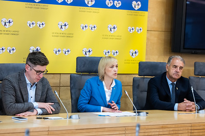 Seimo Tėvynės sąjungos-Lietuvos krikščionių demokratų frakcijos pranešimas: „Seimo Laisvės kovų ir valstybės istorinės atminties komisija kreipsis į tarptautines organizacijas ragindama stabdyti Ukrainos tautos ir vaikų genocidą“