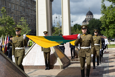 2026 06 14<br>Valstybės vėliavos pakėlimo ceremonija Nepriklausomybės aikštėje