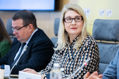 Seimo narės D. Asanavičiūtės pranešimas: dėl bazinio lietuvių kalbos mokėjimo spragų Seimo nariai kreipsis į Vyriausybę ir VMI