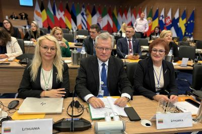 Seimo nariai tarpparlamentinėje konferencijoje diskutavo apie dirbtinį intelektą ir demokratiją

