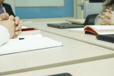 Audito komitetas kelia klausimus dėl galimai nedeklaruotos lobistinės veiklos