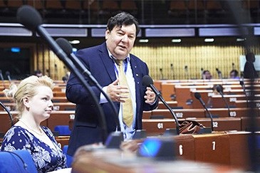 Seimo delegacijos Europos Tarybos Parlamentinėje Asamblėjoje pirmininko Emanuelio Zingerio pranešimas: parlamentaras laimėjo balsavimą ETPA Teisės reikalų ir žmogaus teisių komitete dėl Aleksejaus Navalno