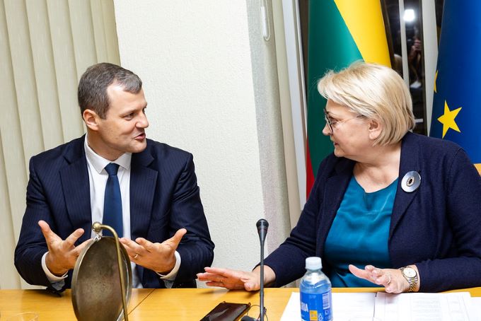 Seimo kanceliarijos nuotr. (aut. Džoja Gunda Barysaitė).jpg