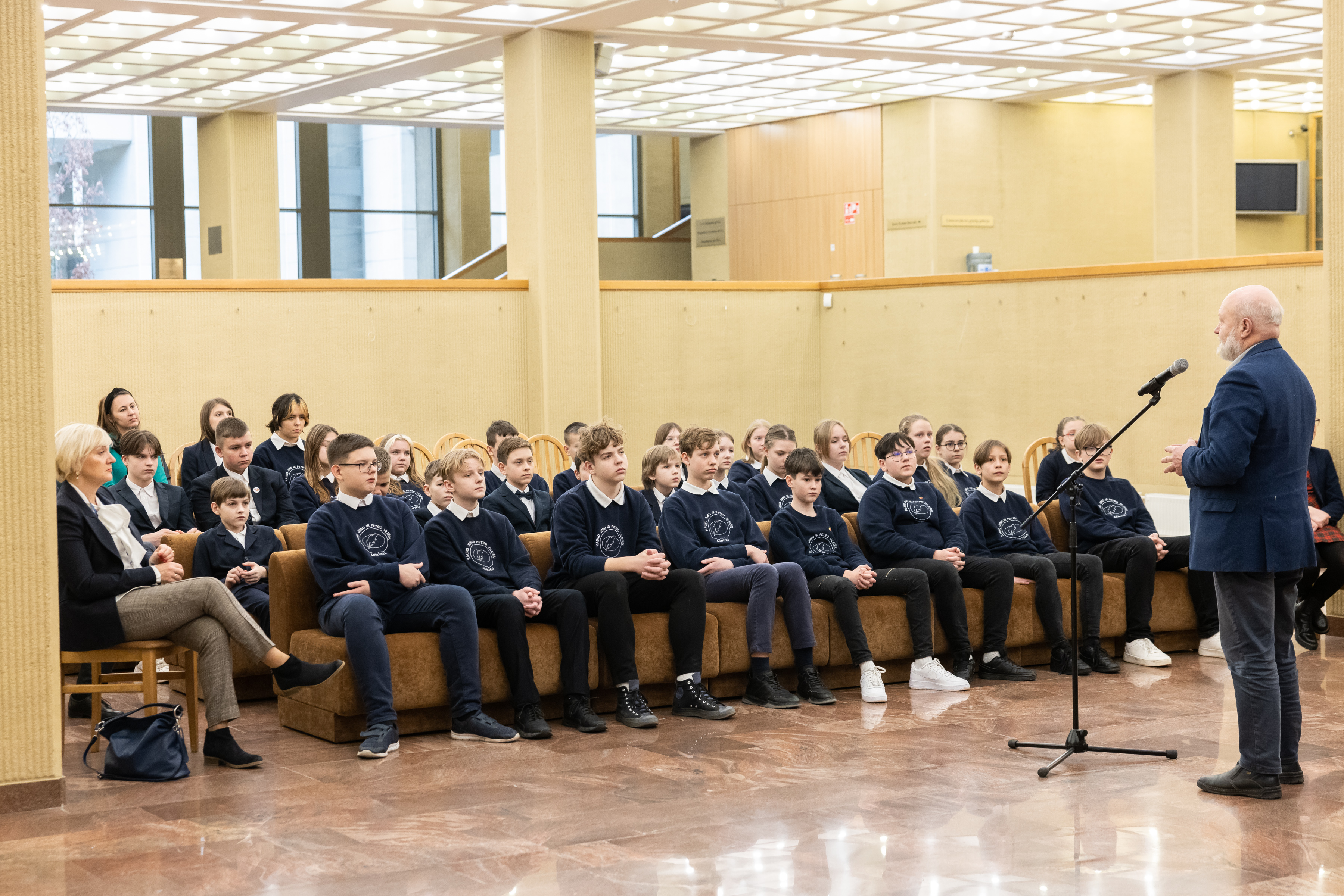 03/03/2023 Winners of the national contest I Am a Citizen (school years 5⁠–8) visit the Seimas of the Republic of Lithuania and the Lithuanian Grand Duke Gediminas Staff Battalion