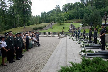 Vilniuje ir Medininkuose paminėtos 21-osios Medininkų tragedijos metinės (pranešimas žiniasklaidai, 2012 m. liepos 31 d.)