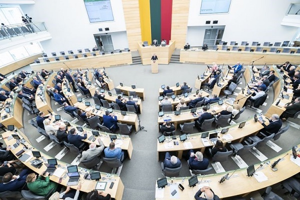 TS-LKD frakcijos pranešimas: „Seime prisiekė Rasa Petrauskienė“