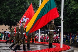 2022 m. liepos 6 d. Iškilminga Valstybės vėliavos pakėlimo ceremonija