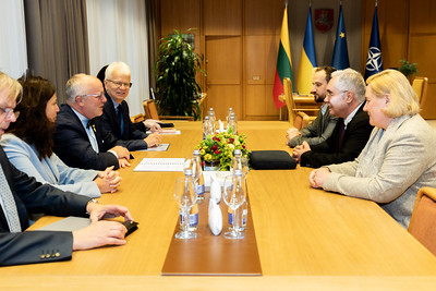 2026 10 19<br>Seimo Pirmininkas Juozas Olekas susitiko su CERN Tarybos prezidentu Kostu Fountu