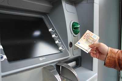 Seimas spręs, ar didinti neapmokestinamų palūkanų ribą