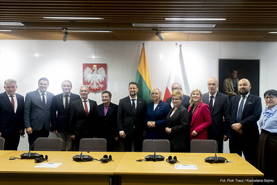 Lietuvos Seimo delegacija dalyvavo Varšuvoje vykusiame Lietuvos ir Lenkijos parlamentų asamblėjos darbo grupės posėdyje

