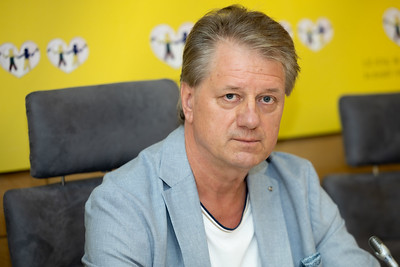 Seimo nario Sauliaus Čaplinsko pranešimas apie spaudos konferenciją:
„Prostatos vėžio žinomumo mėnuo – ankstyva patikra, individualus požiūris, stipri sveikata“

