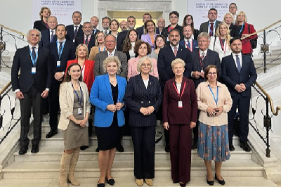 Seimo Sveikatos reikalų komiteto pranešimas: Europos Sąjungos sveikatos reikalų komitetų pirmininkai Varšuvoje diskutuoja aktualiais sveikatos apsaugos klausimais