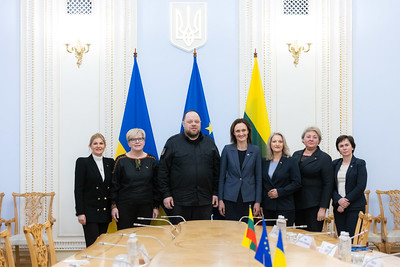 Kyjive ir Černihive – pagarba aukoms ir tvirtas įsipareigojimas tęsti paramą Ukrainai