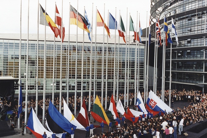 EP_20040503_Elargissement_Euro_017_viduje.jpg