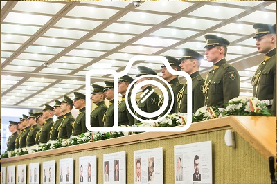 Gėlių, skirtų padėti ant Lietuvos Nepriklausomybės Akto signatarų kapų, perdavimo ceremonijos nuotraukos (2018-03-10)