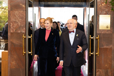 TV apžvalgoje „Seimo savaitė“: sprendimai kuro kainoms mažinti ir gimstamumui didinti, taip pat Vokietijos Bundestago Pirmininkės vizitas