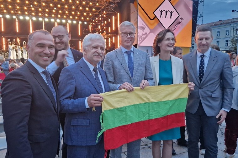 Balt.kelias su SP.jpg