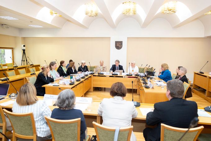 55277606493_27ebb97287_c.jpg