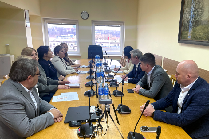 susitikimas-profsajungos_3 vidutinė.png