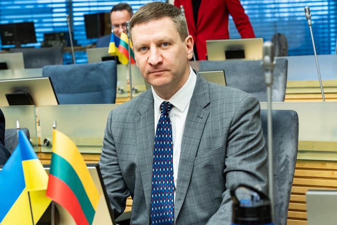 Seimo Liberalų sąjūdžio frakcijos pranešimas: „Didesni mokesčiai menininkams – tai socialdemokratų bausmė už protestą“

