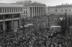 1991 metų sausis–vasaris: nuo kruvinos agresijos link tarptautinio pripažinimo       