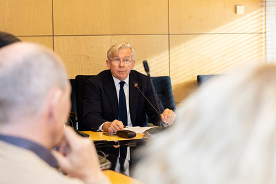 Seimo nario A. Ažubalio pranešimas: diskusijoje – pasiūlymai dėl Konstitucinio Teismo teisėjų atrankos kriterijų tobulinimo