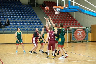 Baltijos parlamentarų krepšinio taurės turnyre Seimo komanda sieks susigrąžinti titulą