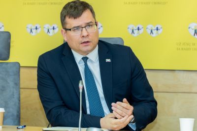 Seimo TS-LKD frakcijos pranešimas: „TS-LKD frakcija kreipėsi į VMI dėl premjero valdomų įmonių: būtinas skaidrus mokesčių patikrinimas“