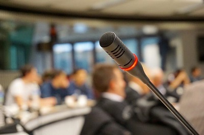 Seime – tarptautinė konferencija, skirta aptarti viešojo sektoriaus atsparumo iššūkius sukrėtimų laikotarpiu