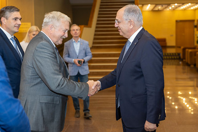 2026 06 04<br>Kaimo reikalų komiteto narių susitikimas su Europos Komisijos nariu, atsakingu už žuvininkystę ir vandenynus Kostu Kadžiu