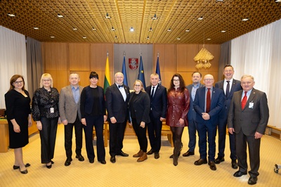 Darbo grupė baigė veiklą – pasirašytas sprendimas ir parengtas LRT įstatymo pakeitimo projektas