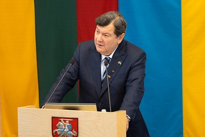 Lietuvos Nepriklausomybės Akto signataras Emanuelis Zingeris: „Jie priešinosi. Mes keičiame šios dienos pavadinimą iš Vilniaus geto likvidavimo į Lietuvos žydų genocido ir jų pasipriešinimo naciams atminimo dieną“