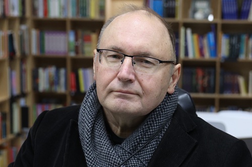 Paroda „SU LIETUVOS VĖLIAVA. 2025 metų Laisvės premijos laureatas Tomas Šernas“