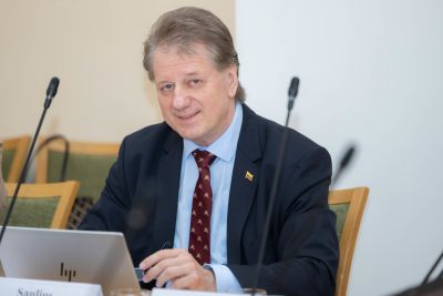 Seimo nario S. Čaplinsko pranešimas: „Vaikų nutukimas: kodėl vien sveikos mitybos rekomendacijų nepakanka?“

