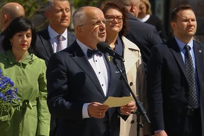 Seimo Pirmininkas Juozas Olekas: „Prisimename tam, kad suprastume laisvės vertę ir niekada neleistume kartotis tam, kas iš žmonių atėmė namus, orumą ir teisę gyventi savo žemėje“ (2026 06 14)