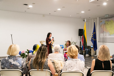 2023 07 26</br>Rasos Kochanauskaitės-Raižienės poezijos knygos „Tiesiog gyventi“ pristatymas