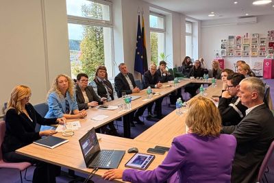 Seimo Teisės ir teisėtvarkos komiteto nariai lankėsi Valstybinėje vartotojų teisių apsaugos tarnyboje