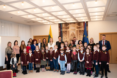 27/01/2023 Winners of the republican competition I am a Citizen visit the Seimas of the Republic of Lithuania and                                         the the Grand Duke Gediminas Staff Battalion

