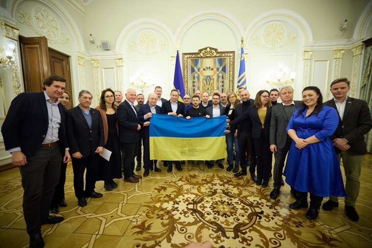 Members of the Committees on Foreign Affairs and on National Security and Defence of the EU Member States and NATO member countries and representatives of U4U global network of parliamentarians issue a press release to mark the anniversary of Russia’s large-scale aggression against Ukraine

