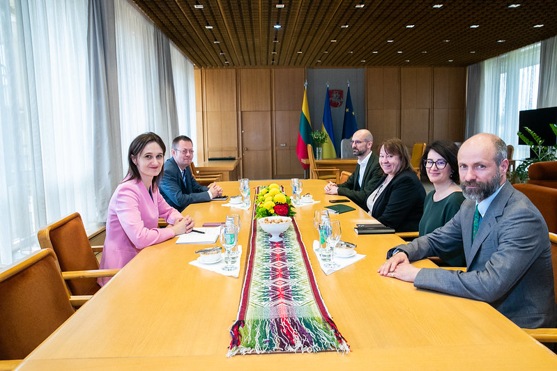 2022 06 08</br>Seimo Pirmininkės Viktorijos Čmilytės-Nielsen susitikimas su Lietuvos verslo konfederacijos ir asociacijos „Investors' Forum“ atstovais